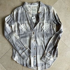 Abercrombie and Fitch cream and grey button down. Never been worn.